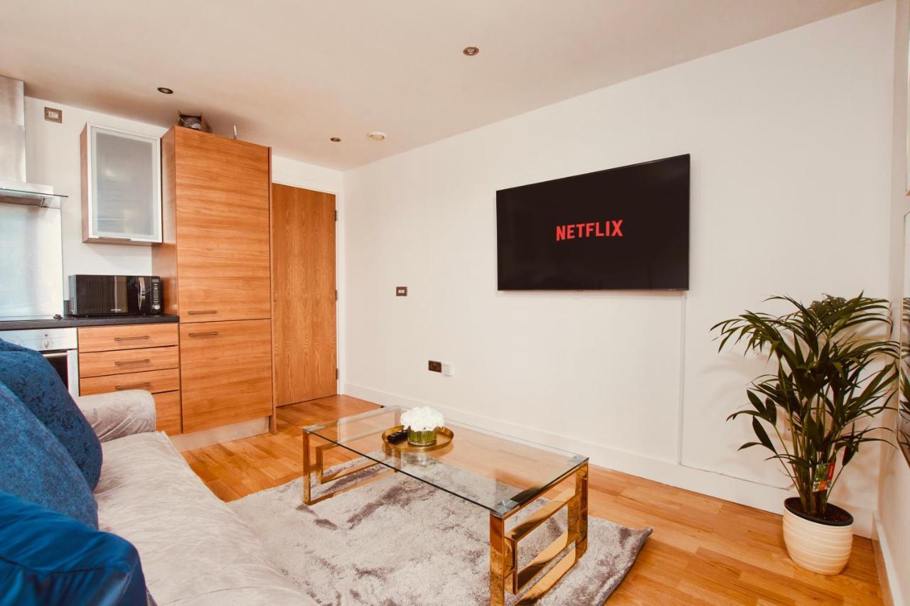 King Deluxe City Apt Large Balcony& Free Parking! Leeds  Zewnętrze zdjęcie